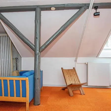 Six-bedroom In Aabenraa *