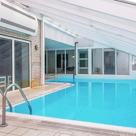 Six-bedroom In Aabenraa Tatil Evi *